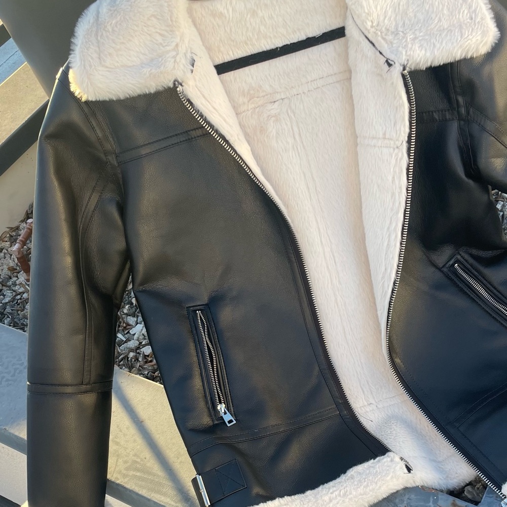 81 moto jacket faux leather faux fur zip up black coat jacket - Picture 13 of 13
